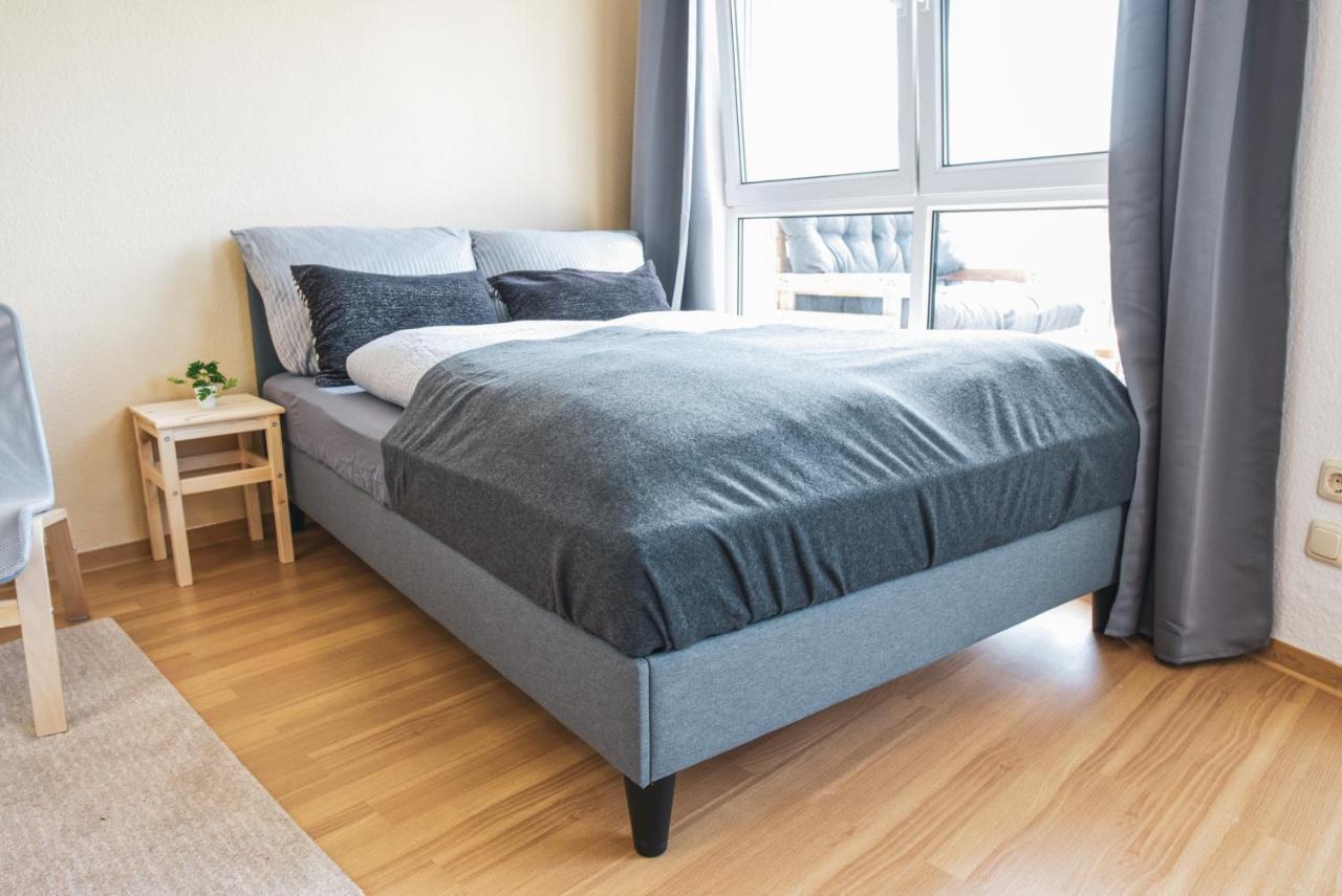 FULL HOUSE Studios - KornhausSupreme Apartment - Balkon, NETFLIX, WiFi Dessau-Rosslau Exterior foto
